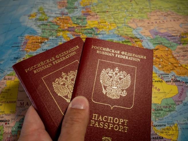 С 1 июля загранпаспорт для россиян подорожает