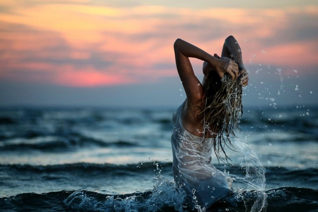 Внимание! Загрязнение воды на пляже в Глифаде