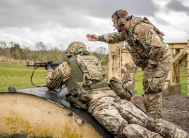 В Евросоюзе обсуждают военную миссию ЕС в Украине (видео)