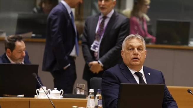 Венгрия оштрафована на 200 миллионов евро, и еще по 1 миллиону евро должна платить за каждый день просрочки (видео)