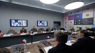 Греция присоединилась к международной коалиции за возвращение украинских детей
