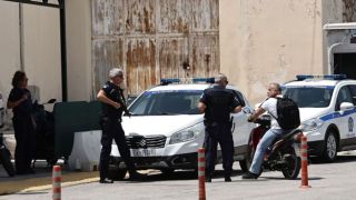 Резня в тюрьме Коридаллос: ищут преступника и нож